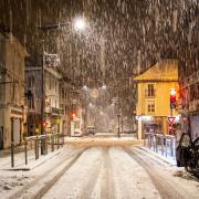 Alps Mountain Winter Neige Circulation France