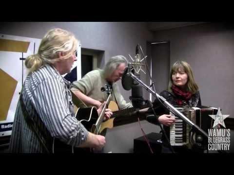 Dave Hardin - Lexington [Live At WAMU's Bluegrass Country]