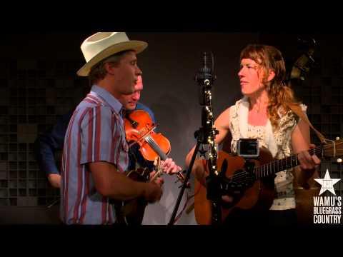 Foghorn Stringband - I'm Longing For Home [Live At WAMU's Bluegrass Country]