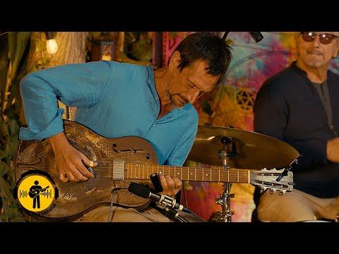 Further on Down the Road | Roberto Luti & Friends | Playing For Change #Video