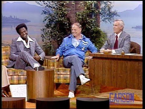 Don Rickles gives Lou Brock baseball tips on The Tonight Show Starring Johnny Carson - 09/01/1977