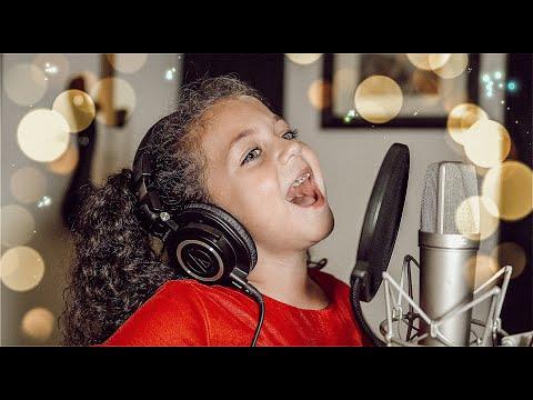 ALL I WANT FOR CHRISTMAS IS MY TWO FRONT TEETH - Sophie Fatu Video