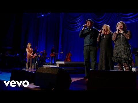 Reba McEntire feat. The Isaacs - It Is Well With My Soul #Video