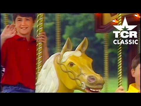 He Used No Instruction Manual to Carve These Carousel Horses | Texas Country Reporter Classic #Video