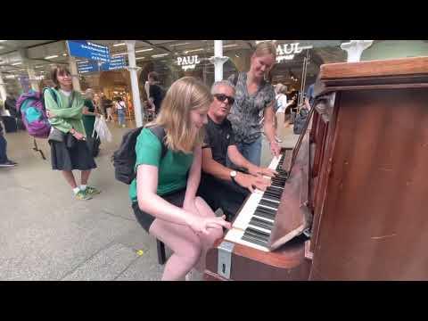 Two Girls Ask For A Free Piano Lesson #Video