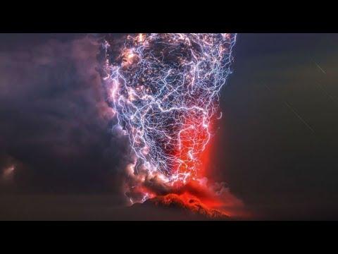 Lightning Storm Inside A Volcano. Your Daily Dose Of Internet