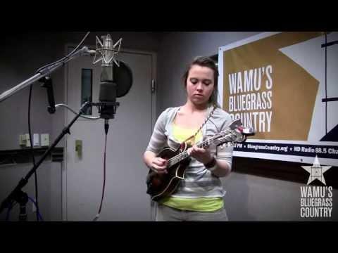 Sierra Hull - Tennessee Waltz [Live At WAMU's Bluegrass Country]