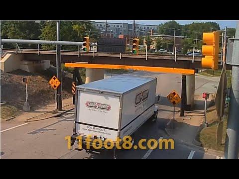 Roof removal at the 11foot8+8 bridge #Video
