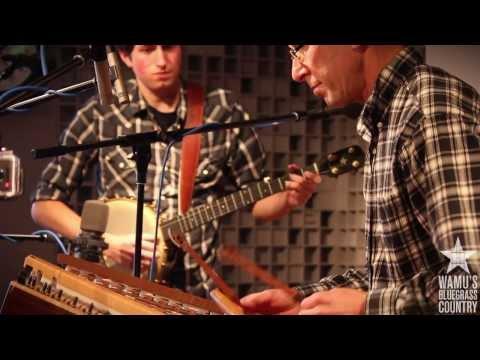 Ken & Brad Kolodner - Skipping Rocks [Live At WAMU's Bluegrass Country]