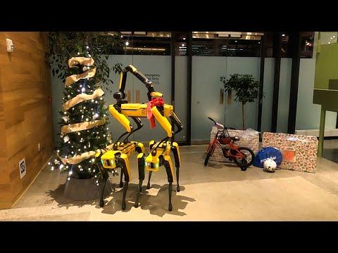 Tree's Company | Happy Holidays from Boston Dynamics #Video