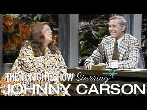 Cass Elliot Talks About Collapsing Backstage | Carson Tonight Show #Video