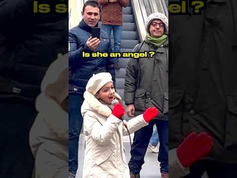 8 years old girl made everyone cry.. #Video