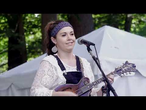 Sierra Hull and Justin Moses with Geoff Saunders 'Takin A Slow Train' 8/15/21 Florence, MA #Video