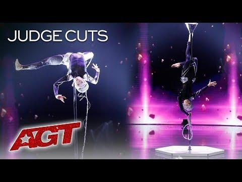 OMG! Marina Mazepa Will SHOCK You With These Extraterrestrial Moves - America's Got Talent 2019