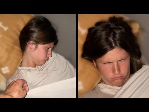 Do NOT Wake a Sleep Walker. Your Daily Dose Of Internet. #Video