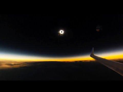 Solar Eclipse Viewed from a Plane. Your Daily Dose Of Internet. #Video