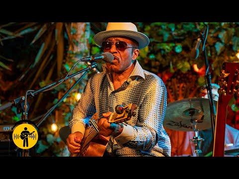 Purple Rain | Vasti Jackson & Friends | Mark's Park | Playing For Change #Video
