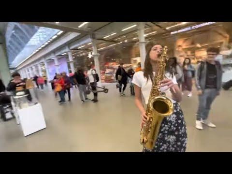 Girl Gets Her Sax Out - Crazy Three Way Jam Occurs! #Video