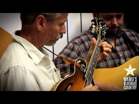The David Thom Band - Homestead On The Farm [Live At WAMU's Bluegrass Country]