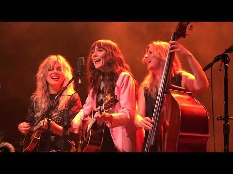Molly Tuttle 'Side Saddle' Green Mountain Bluegrass & Roots 2025 #Video
