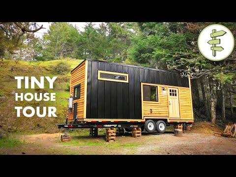 Young Carpenter Builds BEAUTIFUL Tiny House with Incredible Woodwork – FULL TOUR #Video