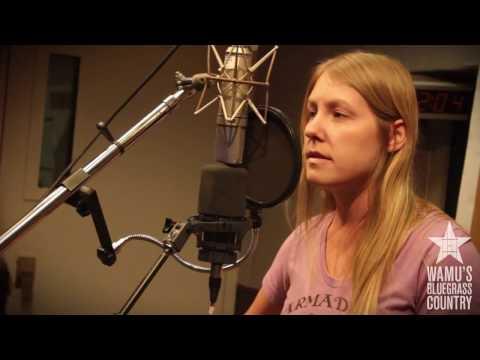 Zoe Muth - If I Can't Trust You With a Quarter [Live at WAMU's Bluegras Country]